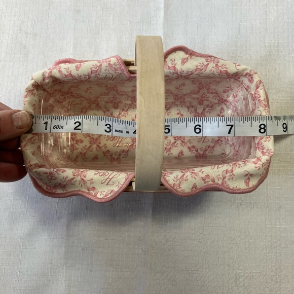 Longaberger Bundle, Breast Cancer Basket W/ Liner & Protector & Tote - Picture 4 of 13